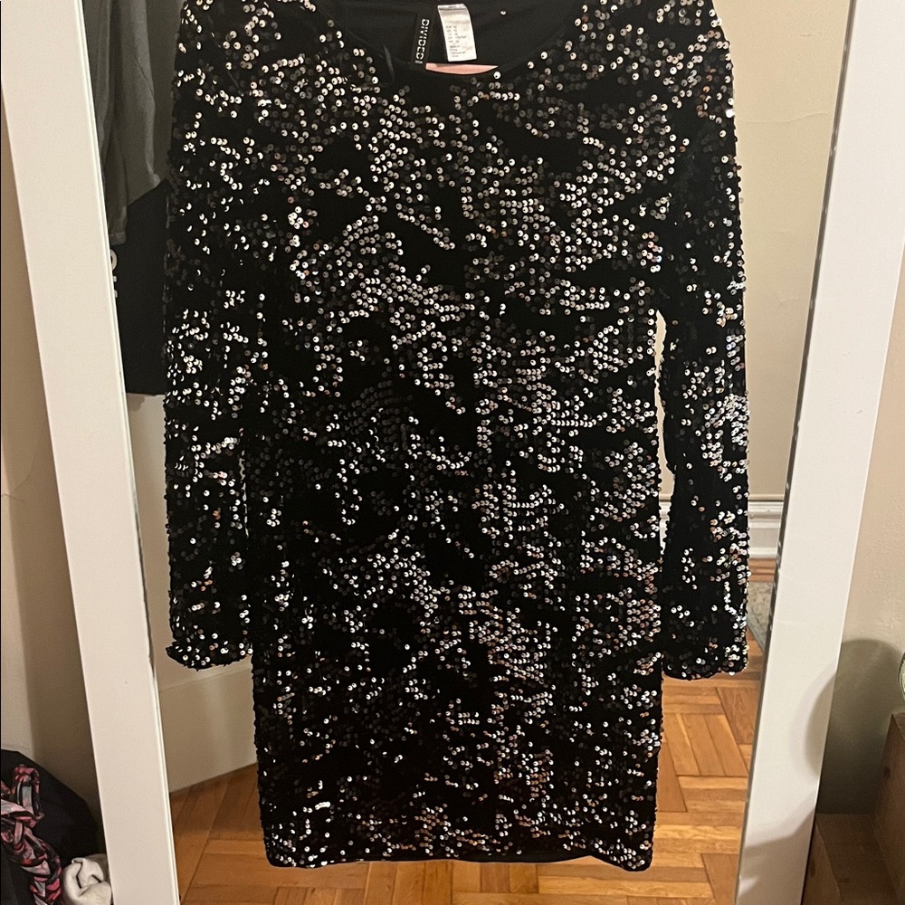 H&M Black Sequin dress